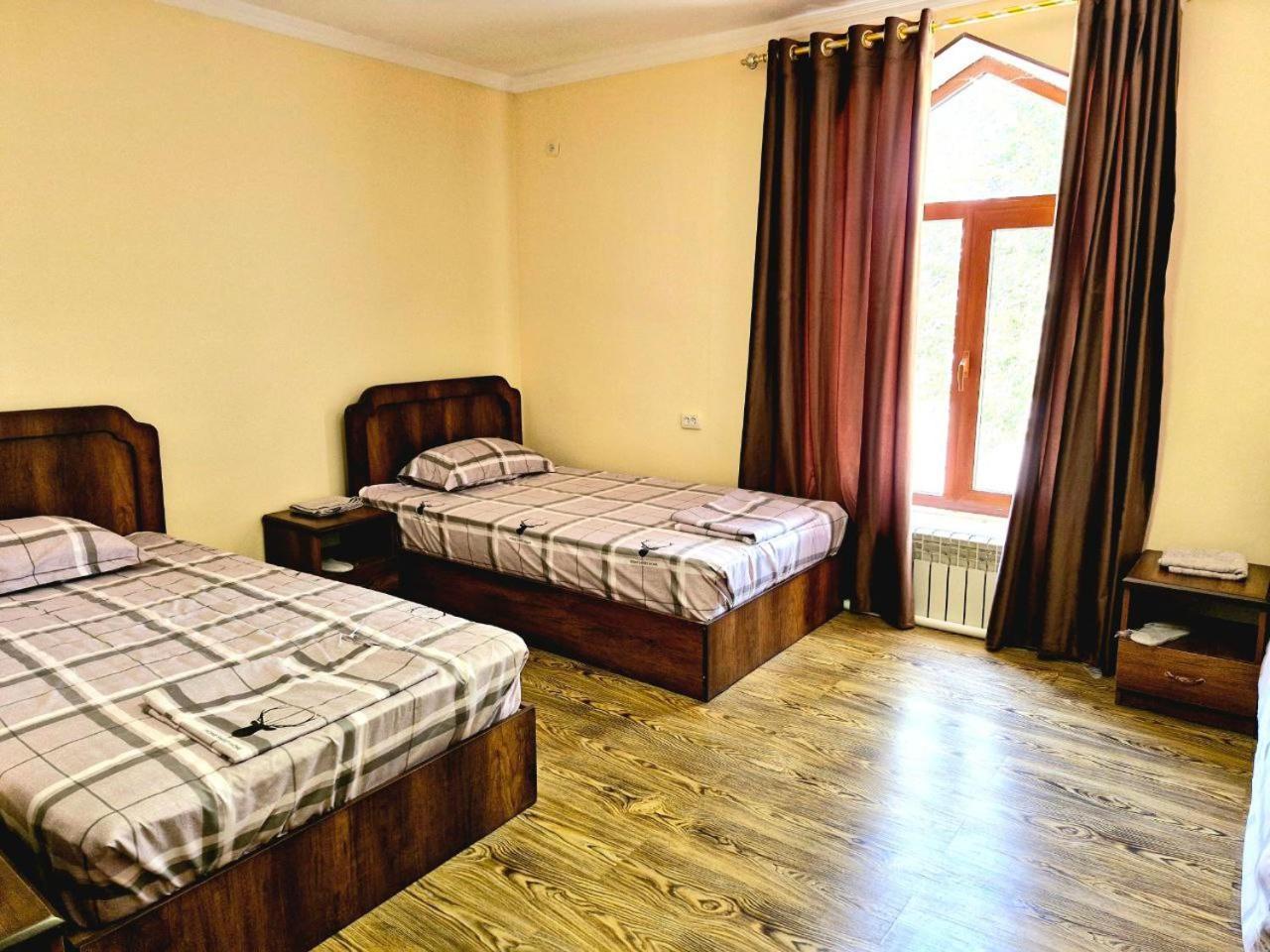 Hotel Mir Адрес Abu Ali Ibn Sino 4A Buchara Exteriör bild